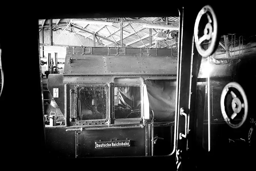 081 | 2021 | Arnstadt | Bahnbetriebswerk Arnstadt – Lokschuppen | © carsten riede fotografie