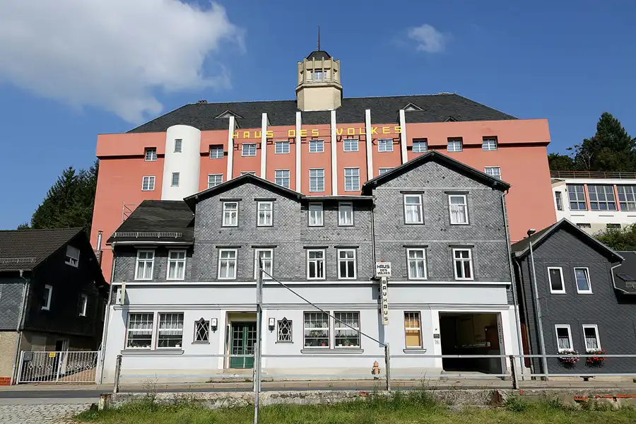 045 | 2021 | Probstzella | Haus des Volkes | © carsten riede fotografie