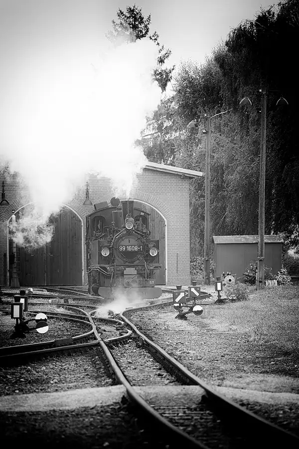 023 | 2021 | Mügeln | Bahnhof – Döllnitzbahn | © carsten riede fotografie