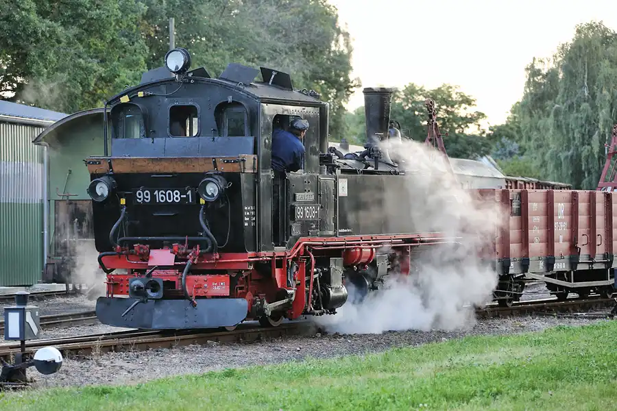 090 | 2021 | Mügeln | Bahnhof – Döllnitzbahn | © carsten riede fotografie