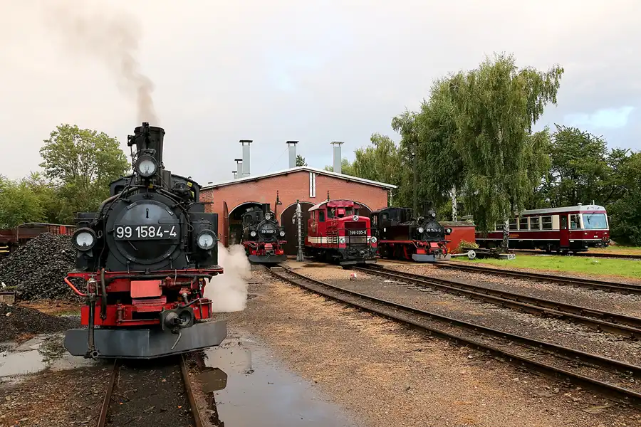 095 | 2021 | Mügeln | Bahnhof – Döllnitzbahn | © carsten riede fotografie