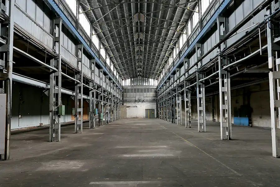 093 | 2021 | VEB Drehmaschinenwerk Leipzig – Wilhelm von Pittler AG | © carsten riede fotografie