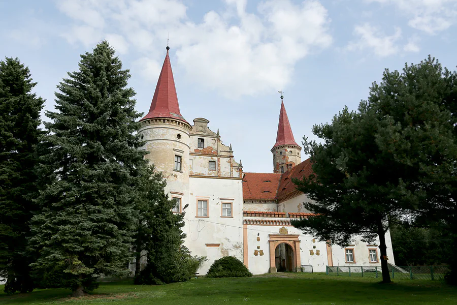041 | 2021 | Piotrowice Swidnickie (Peterwitz) | Zamek w Piotrowicach Swidnickich (Schloss Peterwitz) | © carsten riede fotografie