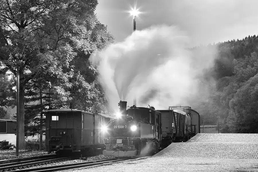 007 | 2021 | Schmalzgrube | Bahnhof – Pressnitztalbahn | © carsten riede fotografie
