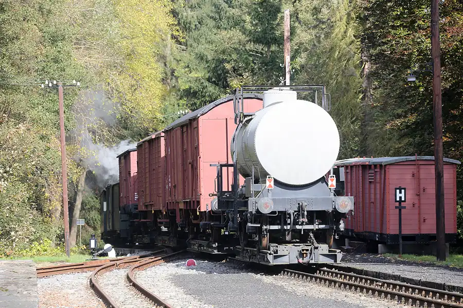 056 | 2021 | Schlössel | Bahnhof – Pressnitztalbahn | © carsten riede fotografie