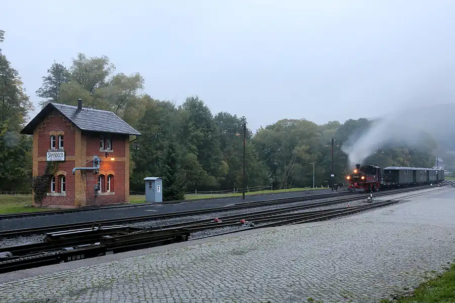 134 | 2021 | Steinbach bei Jöhstadt | Bahnhof – Pressnitztalbahn | © carsten riede fotografie