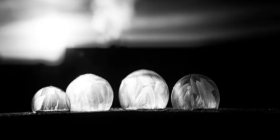 013 | 2021 | Berlin | Frozen Bubbles – Gefrorene Seifenblasen | © carsten riede fotografie