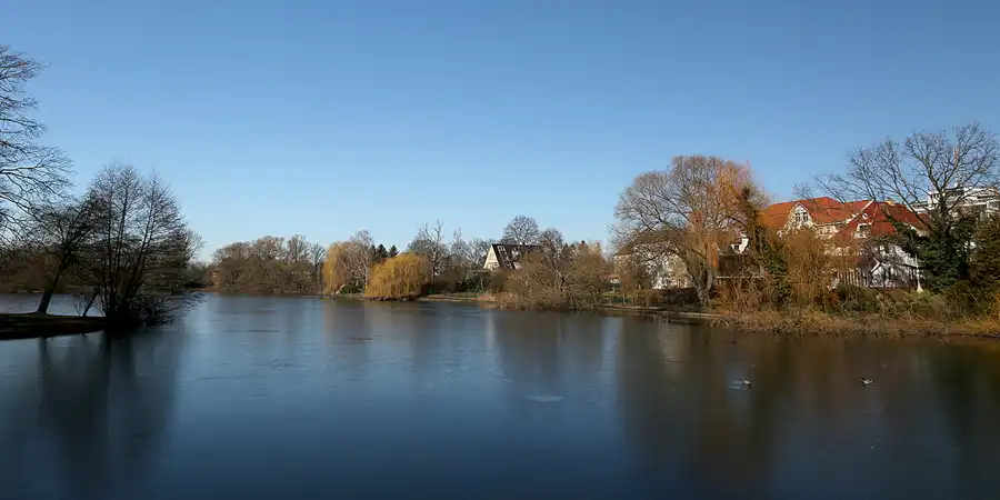 002 | 2022 | Berlin | Obersee-Orankesee-Park | © carsten riede fotografie