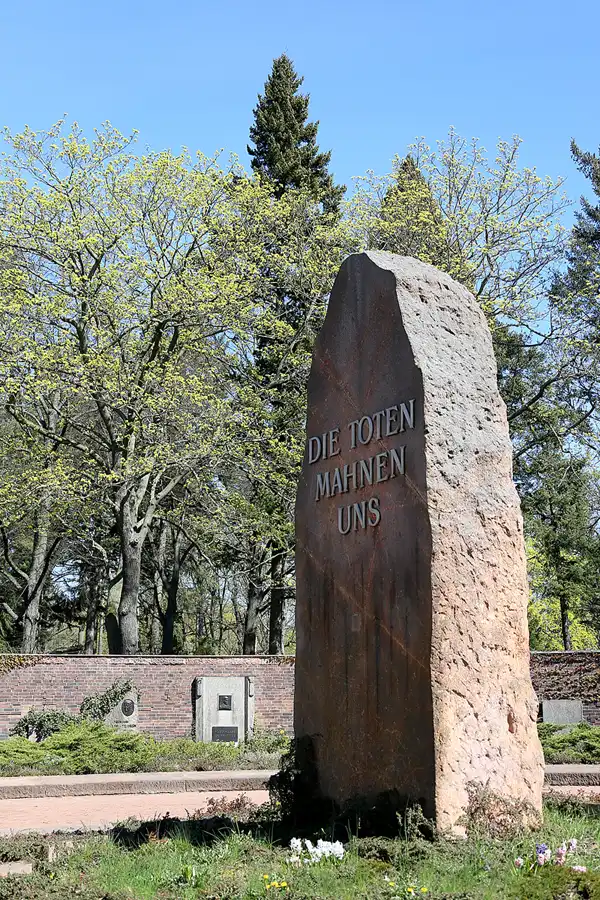034 | 2022 | Berlin | Zentralfriedhof Friedrichsfelde – Gedenkstätte der Sozialisten | © carsten riede fotografie