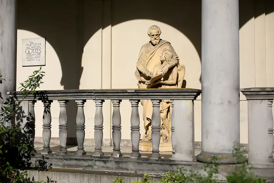 005 | 2022 | Berlin | Alter St.-Matthäus-Kirchhof | © carsten riede fotografie