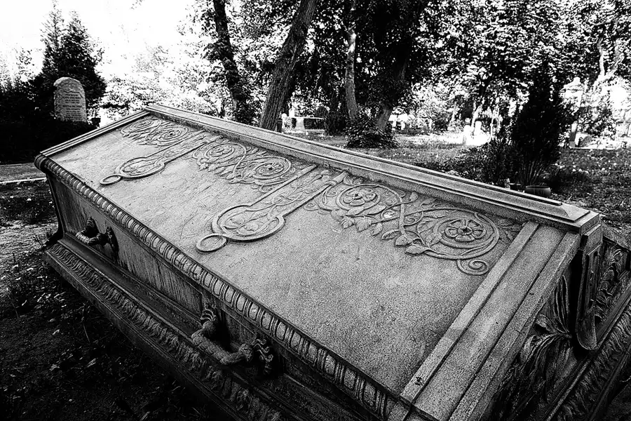 010 | 2022 | Berlin | Alter St.-Matthäus-Kirchhof | © carsten riede fotografie