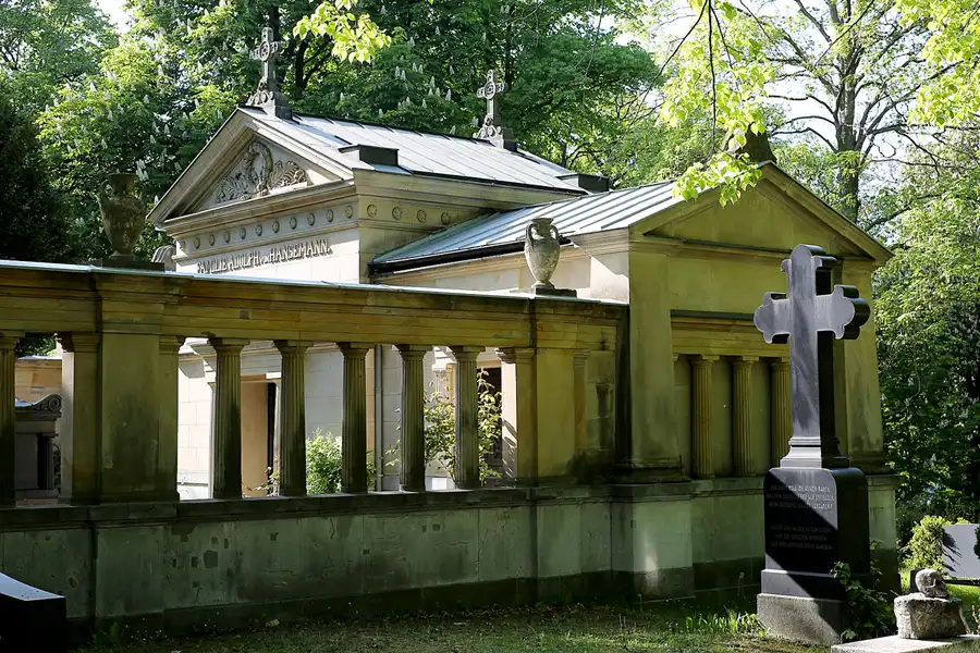 022 | 2022 | Berlin | Alter St.-Matthäus-Kirchhof | © carsten riede fotografie