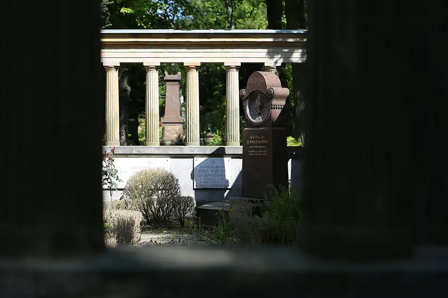 024 | 2022 | Berlin | Alter St.-Matthäus-Kirchhof | © carsten riede fotografie