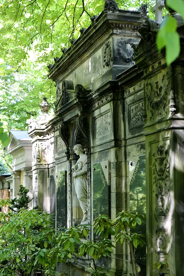 041 | 2022 | Berlin | Alter St.-Matthäus-Kirchhof | © carsten riede fotografie