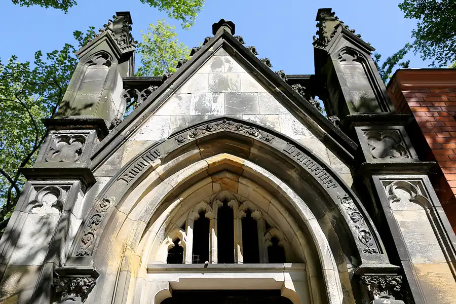 054 | 2022 | Berlin | Alter St.-Matthäus-Kirchhof | © carsten riede fotografie