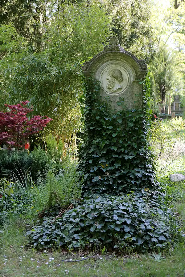 064 | 2022 | Berlin | Alter St.-Matthäus-Kirchhof | © carsten riede fotografie