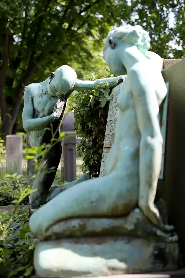 003 | 2022 | Dresden | Alter Annenfriedhof | © carsten riede fotografie