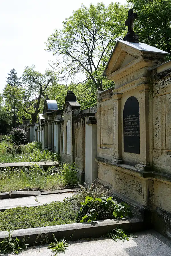039 | 2022 | Dresden | Alter Annenfriedhof | © carsten riede fotografie