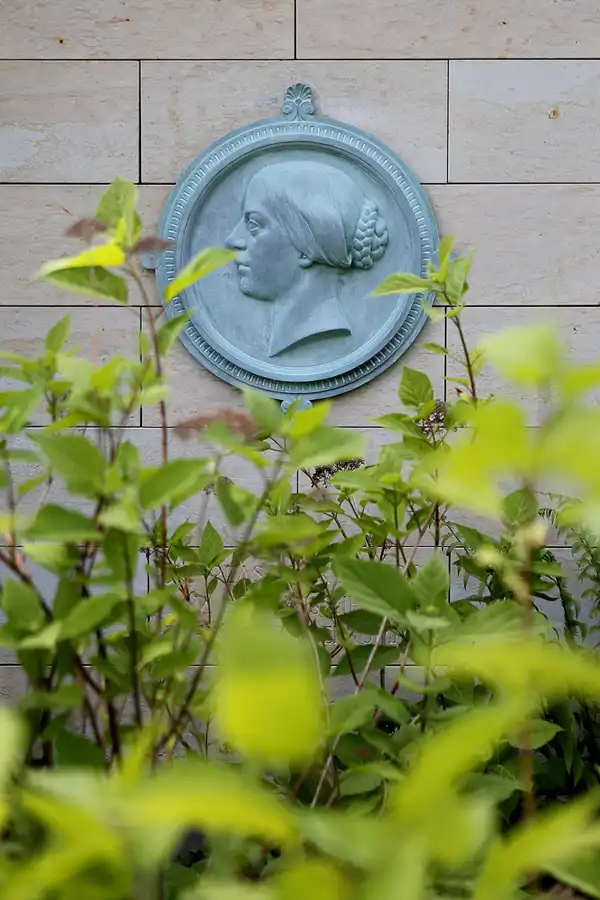 081 | 2022 | Dresden | Alter Annenfriedhof | © carsten riede fotografie