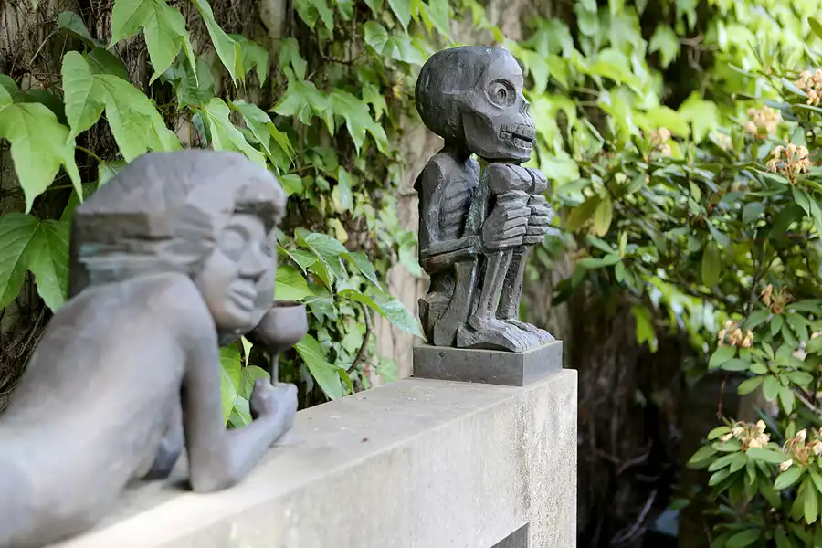 047 | 2022 | Berlin | Friedhof Schöneberg III Stubenrauchstrasse | © carsten riede fotografie