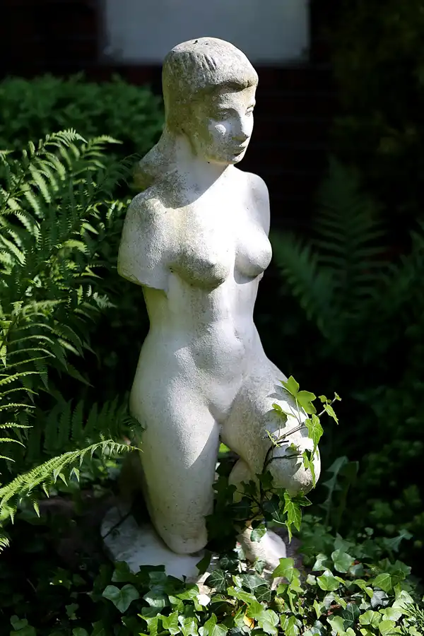 068 | 2022 | Berlin | Friedhof Schöneberg III Stubenrauchstrasse | © carsten riede fotografie