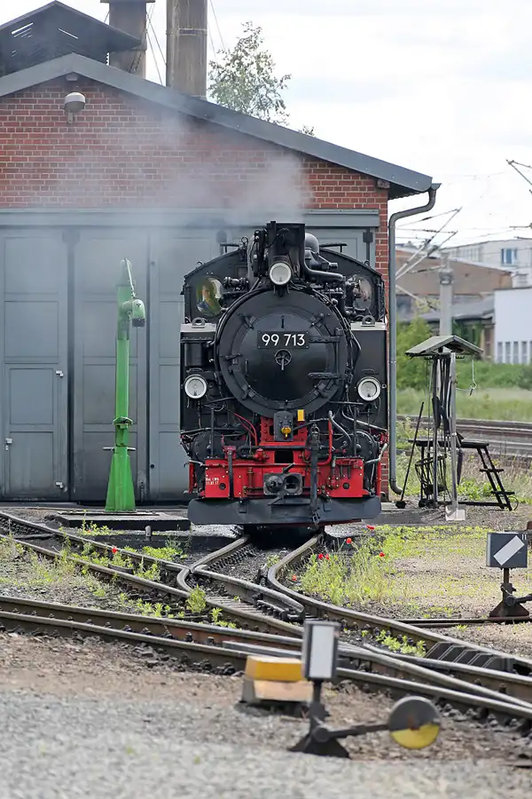 008 | 2022 | Radebeul Ost | Bahnhof – Lössnitzgrundbahn | © carsten riede fotografie