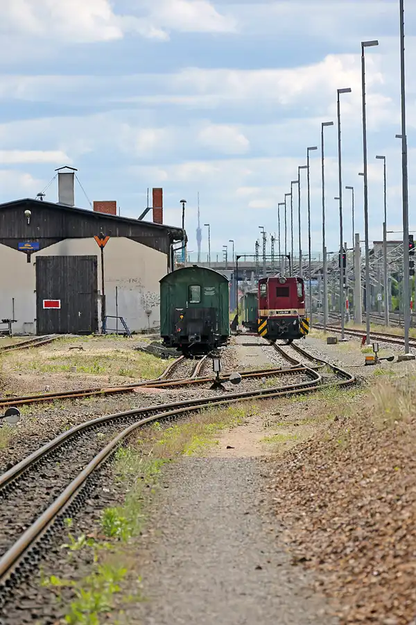 011 | 2022 | Radebeul Ost | Bahnhof – Lössnitzgrundbahn | © carsten riede fotografie