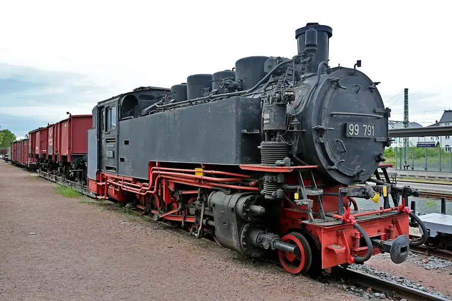 029 | 2022 | Radebeul Ost | Bahnhof – Lössnitzgrundbahn | © carsten riede fotografie