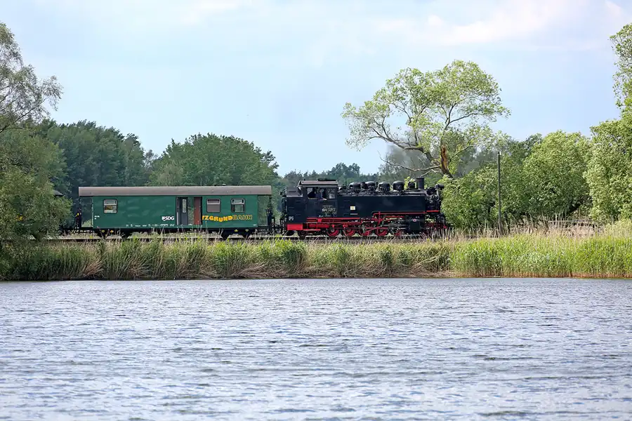 048 | 2022 | Friedewald Bad | Dippelsdorfer Teich – Lössnitzgrundbahn | © carsten riede fotografie
