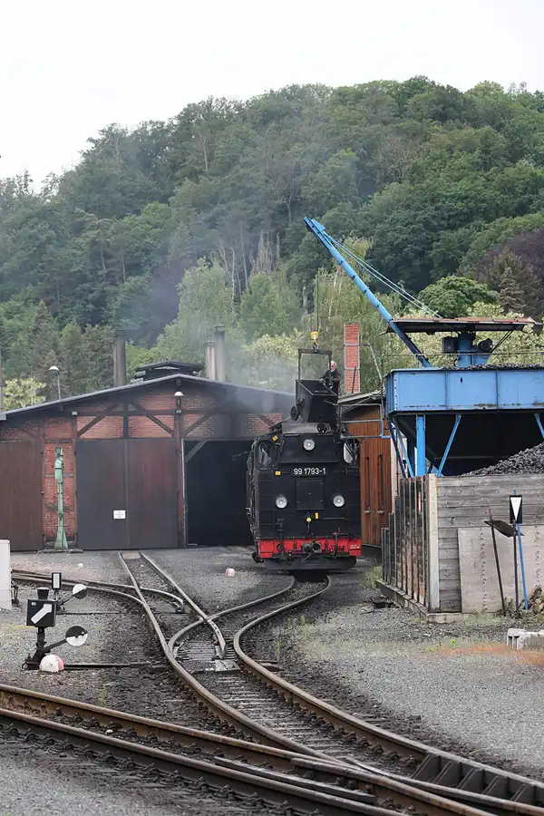 013 | 2022 | Freital-Hainsberg | Bahnhof – Weisseritztalbahn | © carsten riede fotografie