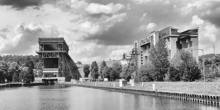 001 | 2022 | Niederfinow | Schiffshebewerk | © carsten riede fotografie