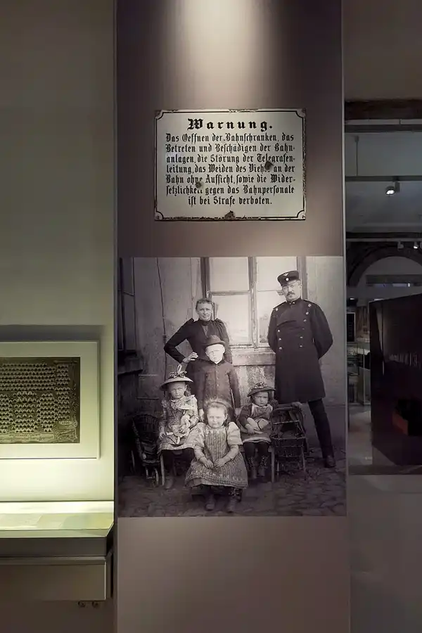 004 | 2022 | Nürnberg | DB Museum | © carsten riede fotografie