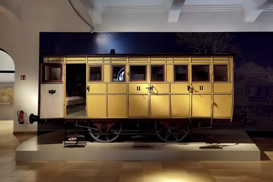 015 | 2022 | Nürnberg | DB Museum | © carsten riede fotografie