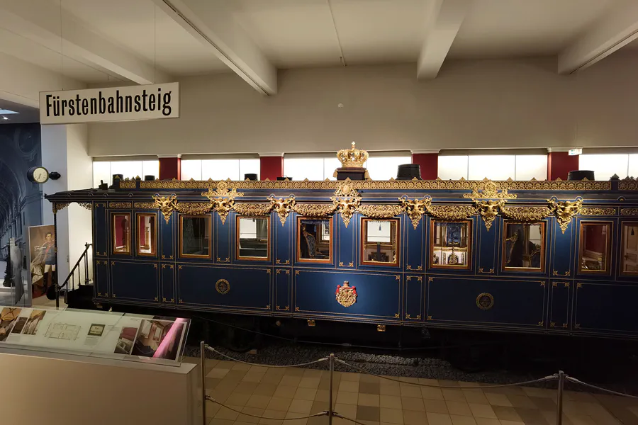 016 | 2022 | Nürnberg | DB Museum | © carsten riede fotografie