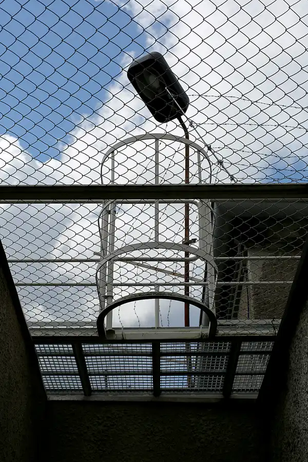 048 | 2022 | Berlin | Das Haftkrankenhaus in der Untersuchungshaftanstalt des Ministeriums für Staatssicherheit der DDR (MfS) Hohenschönhausen | © carsten riede fotografie