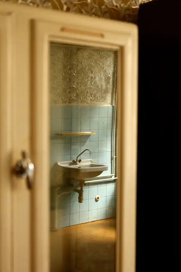 059 | 2022 | Berlin | Das Haftkrankenhaus in der Untersuchungshaftanstalt des Ministeriums für Staatssicherheit der DDR (MfS) Hohenschönhausen | © carsten riede fotografie