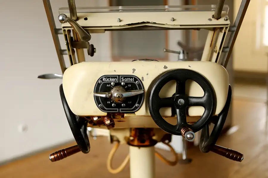 082 | 2022 | Berlin | Das Haftkrankenhaus in der Untersuchungshaftanstalt des Ministeriums für Staatssicherheit der DDR (MfS) Hohenschönhausen | © carsten riede fotografie