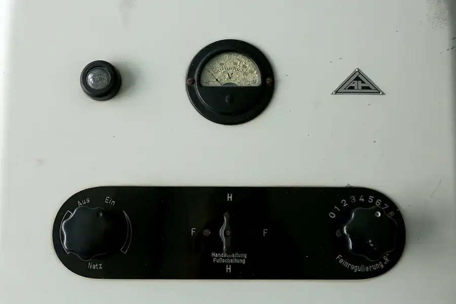 111 | 2022 | Berlin | Das Haftkrankenhaus in der Untersuchungshaftanstalt des Ministeriums für Staatssicherheit der DDR (MfS) Hohenschönhausen | © carsten riede fotografie