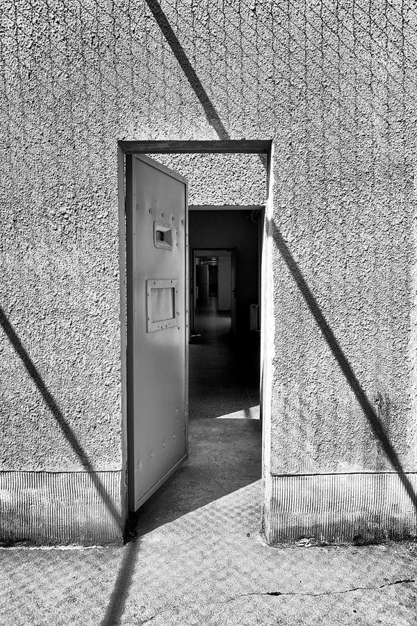 047 | 2022 | Berlin | Das Haftkrankenhaus in der Untersuchungshaftanstalt des Ministeriums für Staatssicherheit der DDR (MfS) Hohenschönhausen | © carsten riede fotografie