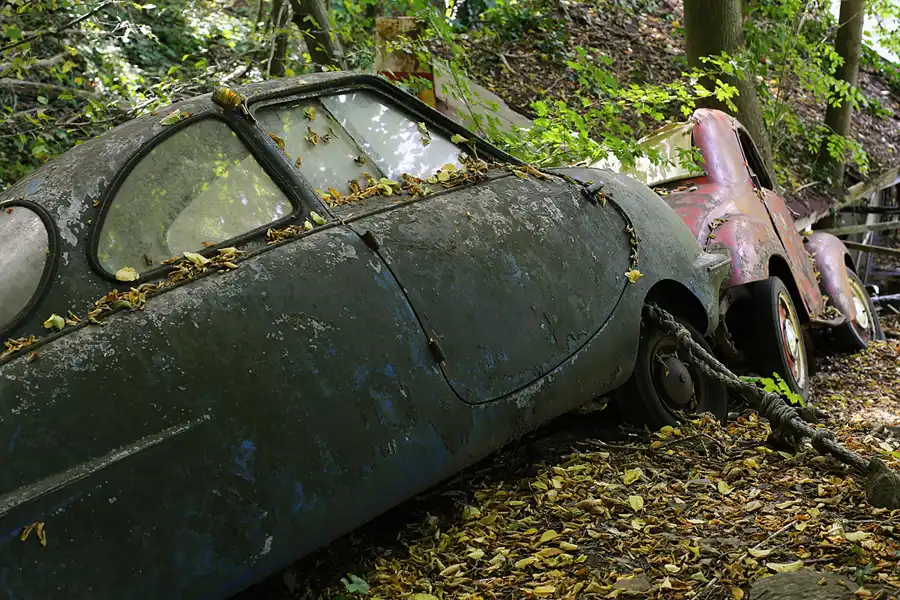 015 | 2022 | Erkrath | Auto-Skulpturen-Park | © carsten riede fotografie