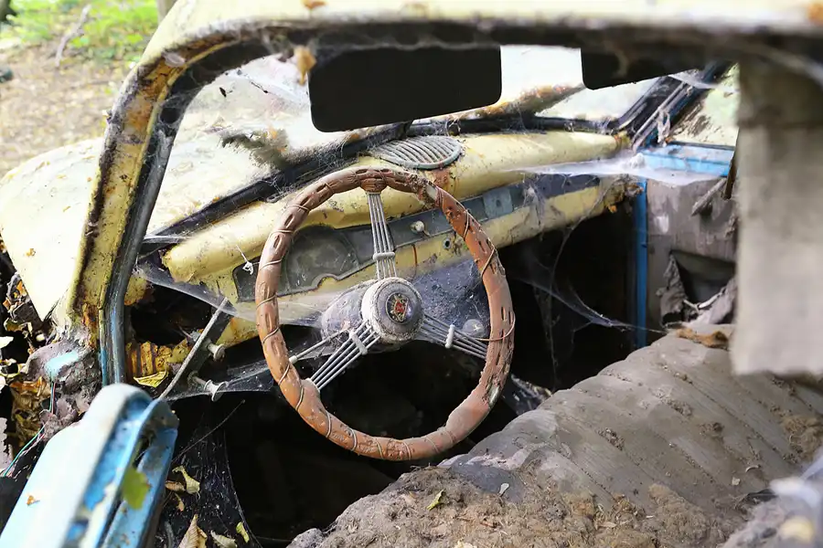 039 | 2022 | Erkrath | Auto-Skulpturen-Park | © carsten riede fotografie