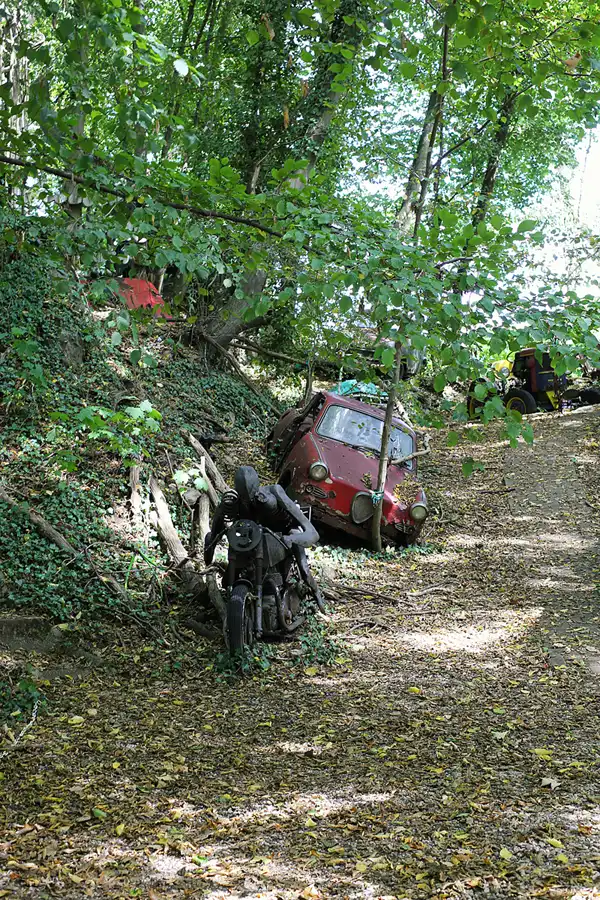 062 | 2022 | Erkrath | Auto-Skulpturen-Park | © carsten riede fotografie
