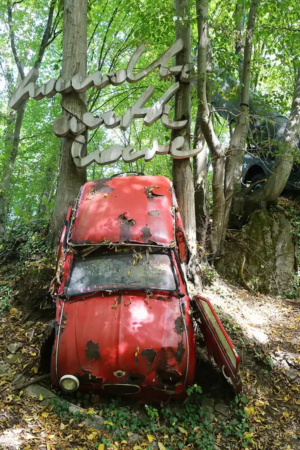 065 | 2022 | Erkrath | Auto-Skulpturen-Park | © carsten riede fotografie