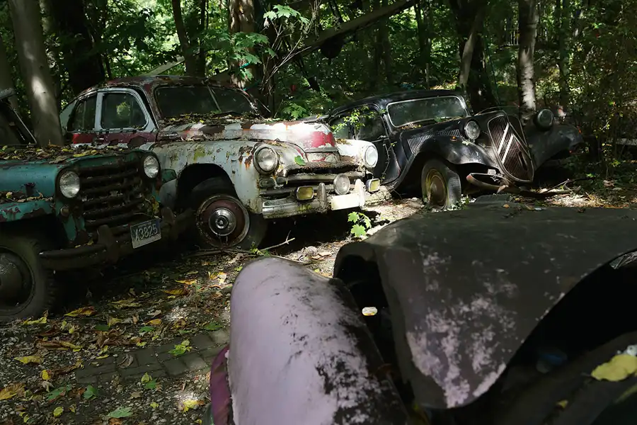 099 | 2022 | Erkrath | Auto-Skulpturen-Park | © carsten riede fotografie