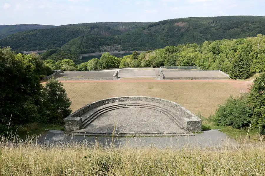 057 | 2022 | Vogelsang IP | ehemalige NS-Ordensburg Vogelsang | © carsten riede fotografie