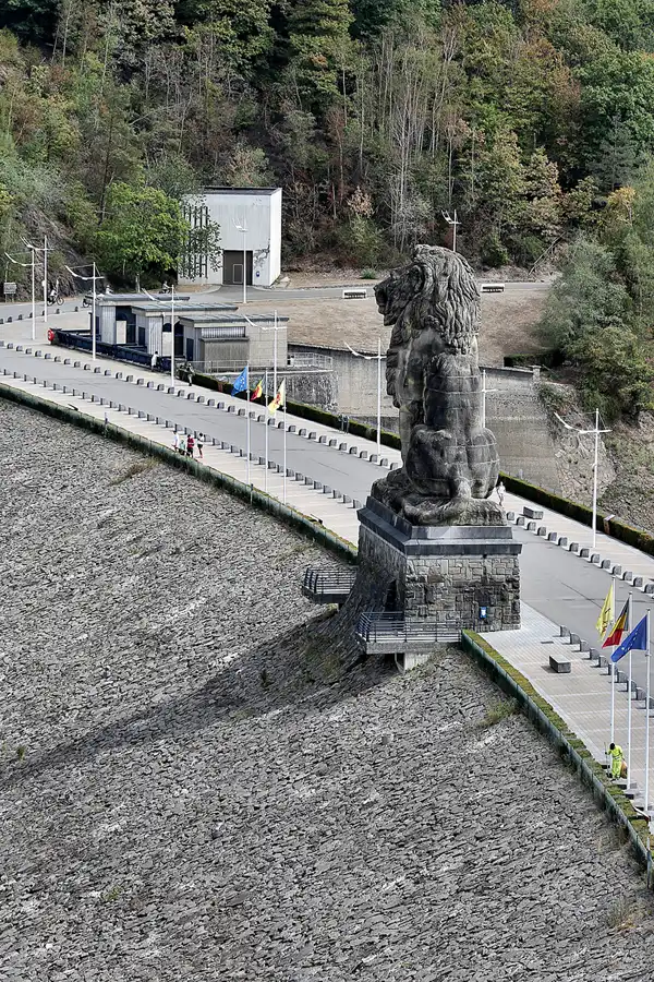 003 | 2022 | Gileppe-Talsperre | © carsten riede fotografie