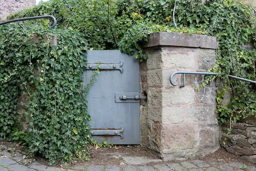 071 | 2022 | Heimbach | Burg Hengebach | © carsten riede fotografie