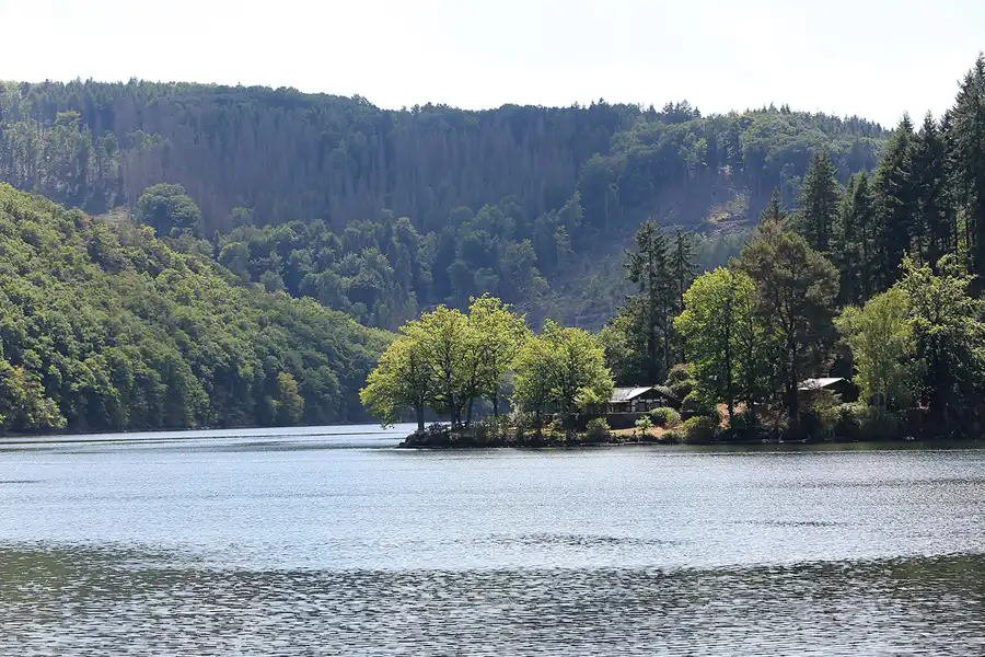 106 | 2022 | Einruhr-Urftstaumauer-Einruhr | Obersee-Rundfahrt | © carsten riede fotografie