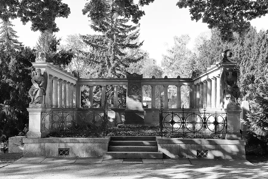 020 | 2022 | Berlin | Dorotheenstädtischer Friedhof | © carsten riede fotografie