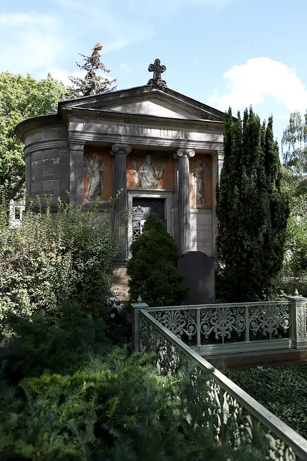 073 | 2022 | Berlin | Dorotheenstädtischer Friedhof | © carsten riede fotografie